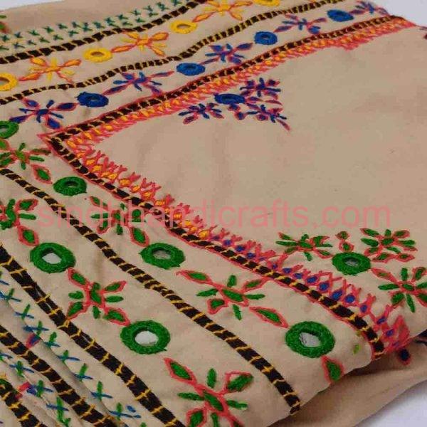 Hand Embroidery Chadar Design for Ladies