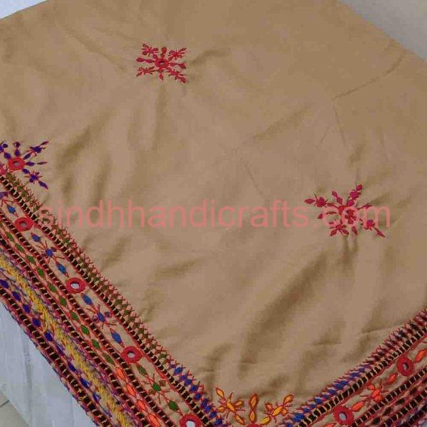 Hand Embroidery Chadar Design for Ladies