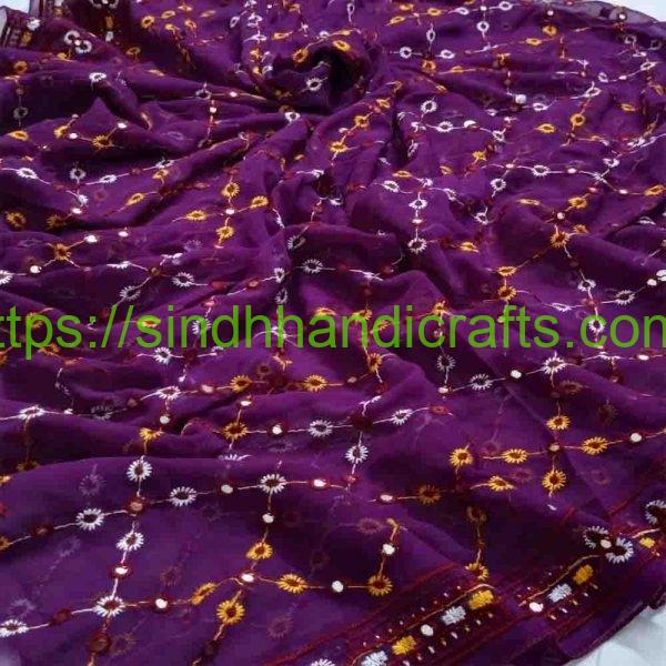 Ladies Trendy Chadar for Sale Online