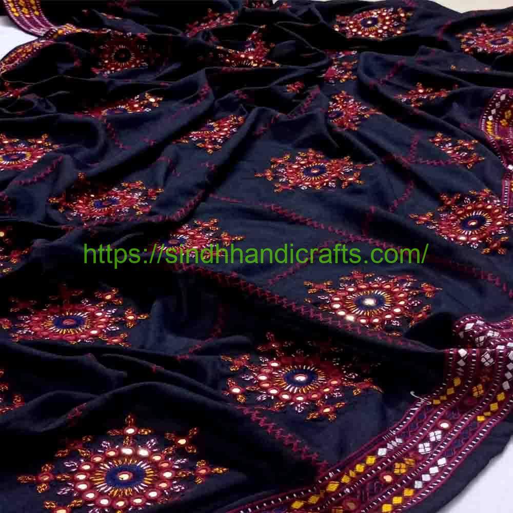 Premium Embroidered Chadar 2a Charming Pakistani Chadar Online for Women