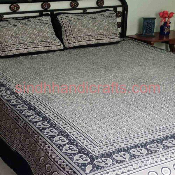 Trendy bed sheets with block print