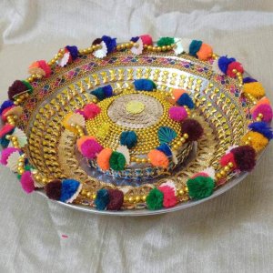 Mehndi Thaal & Bowl decorated with Multicolor Laces & Pom Poms