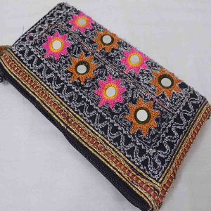 Ladies Hand Purse with Traditional Style