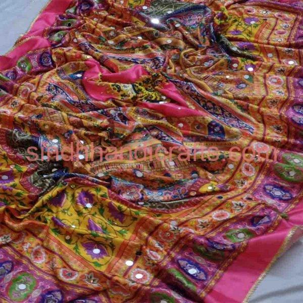 Classic Pakistani Dupatta Designs