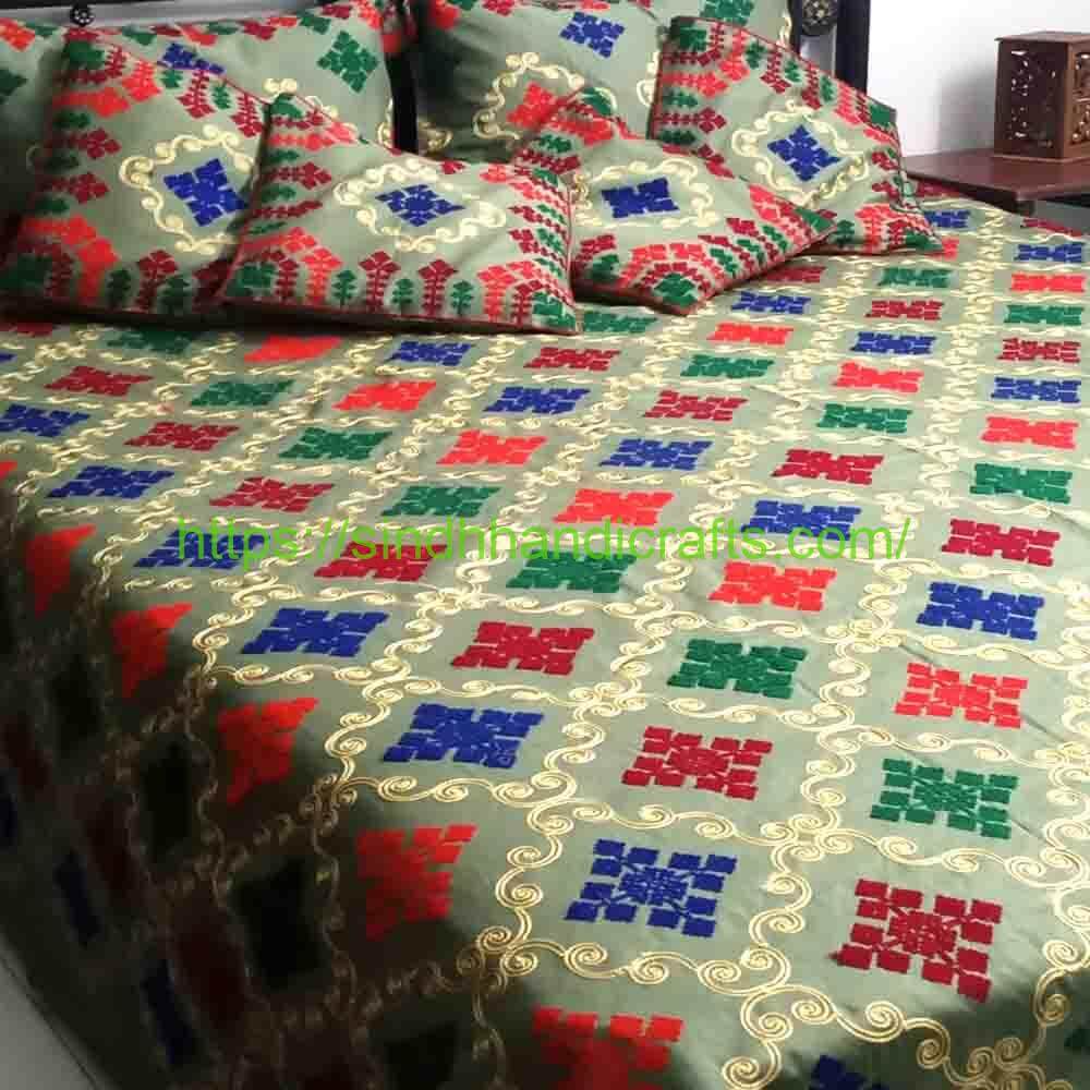 Bridal Bedsheet 2b Embroidered Bridal Bed Sheet with Aari Work