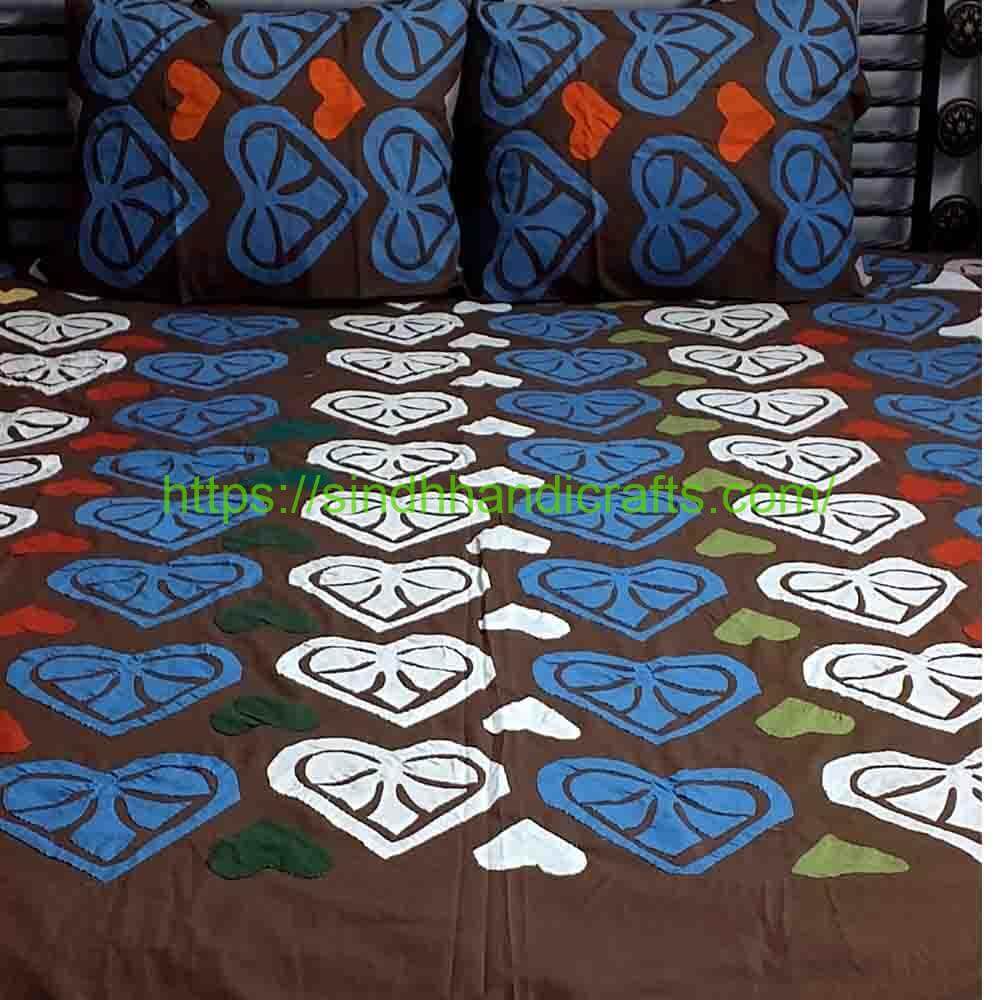 Applique Bedsheet 26a Luxurious Applique Bedsheet (with 2 Pillow Covers)
