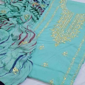 Exquisite Ladies Hand Embroidery Dress Designs in Pakistan
