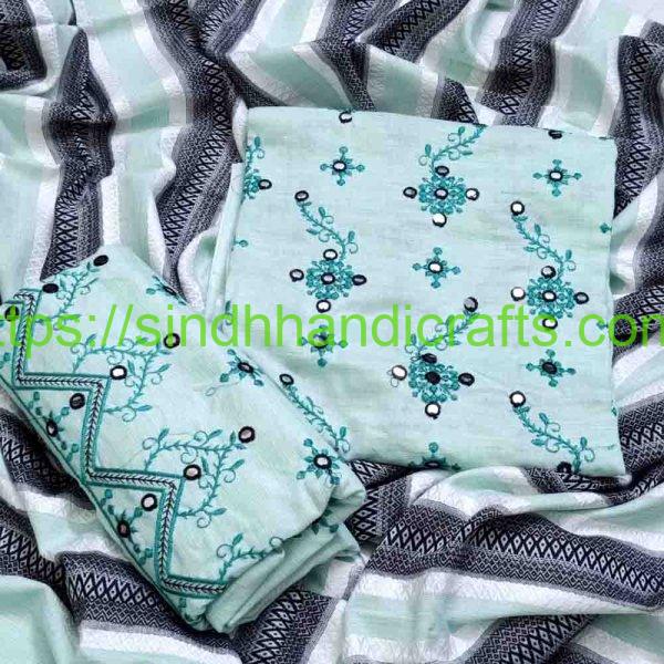 Stylish Embroidery Dresses in Pakistan for Women