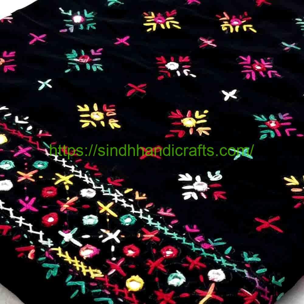 Hand Embroidered Chadar 93b Pakistani Hand Embroidered Chadar for Girls