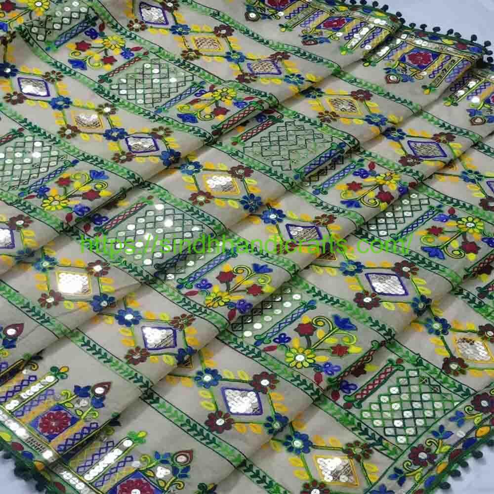 Heavy Embroidered Phulkari Dupatta 1 Phulkari Dupatta Online Sale in Pakistan