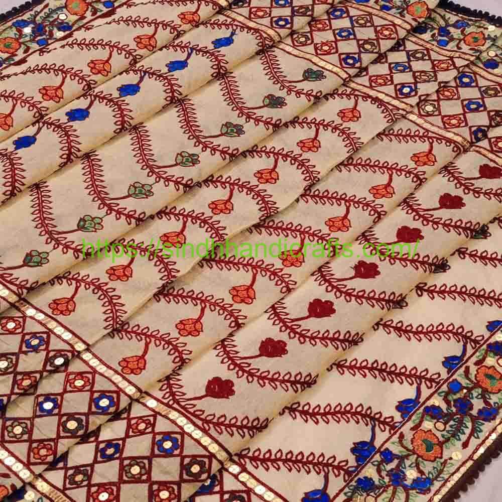 Heavy Embroidered Phulkari Dupatta 5 Perfect Phulkari Dupatta For Wedding