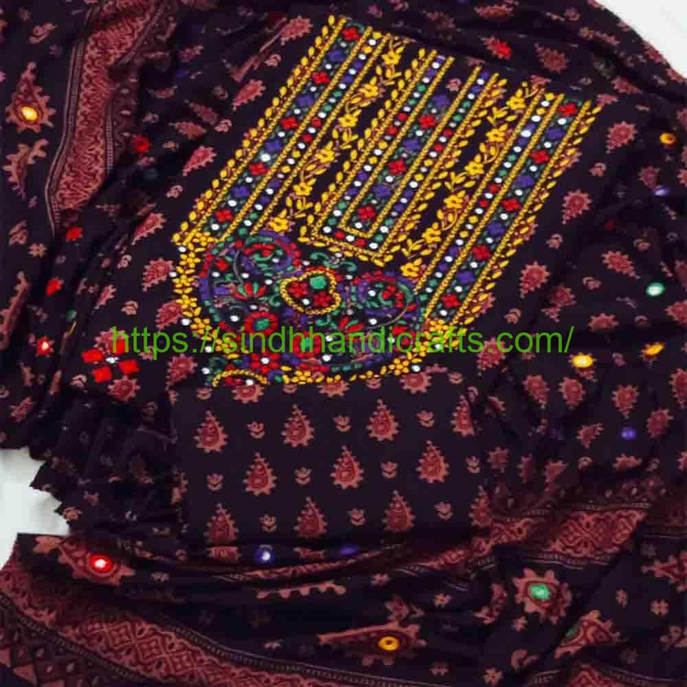 3 Piece Embroidered Dress for Women 21 Traditional Embroidered Dress Designs