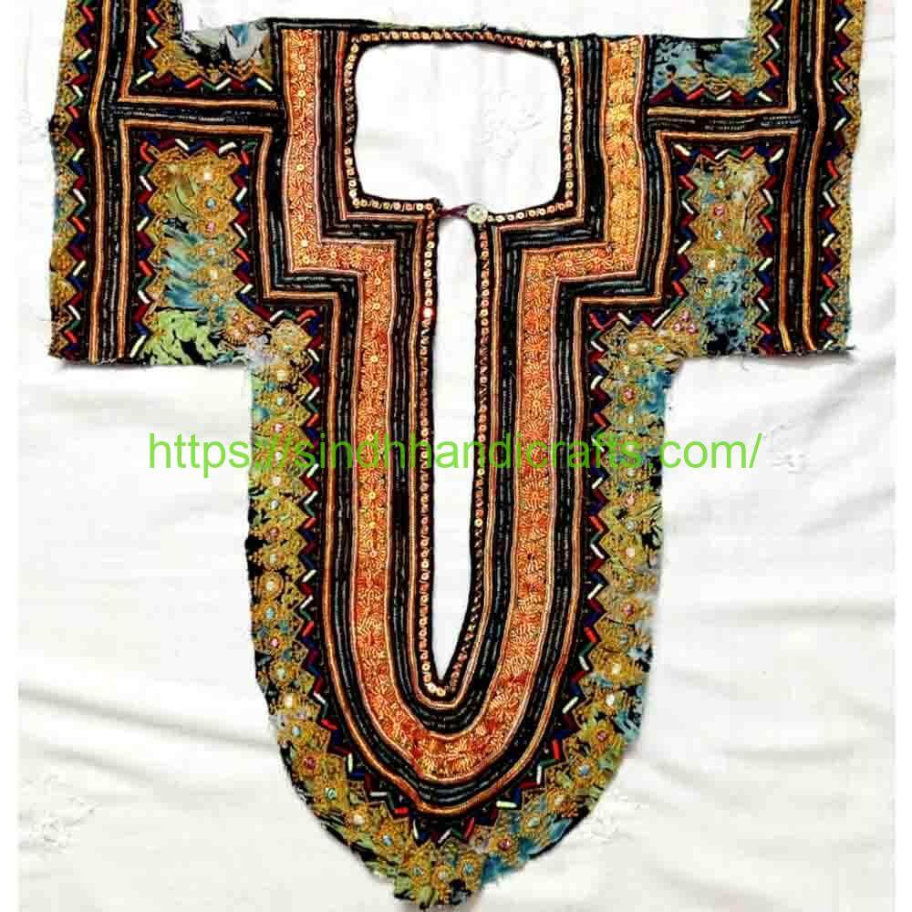 Sindhi Balochi Neck Design 4 Graceful Square Neck Designs