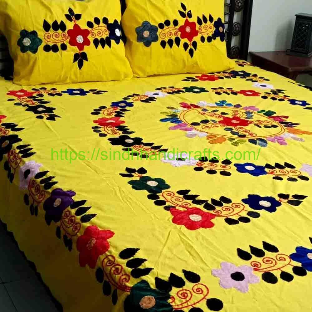 Handmade Bedsheet 11b Handmade Velvet Applique Work Bed Sheets with 2 Pillow Covers